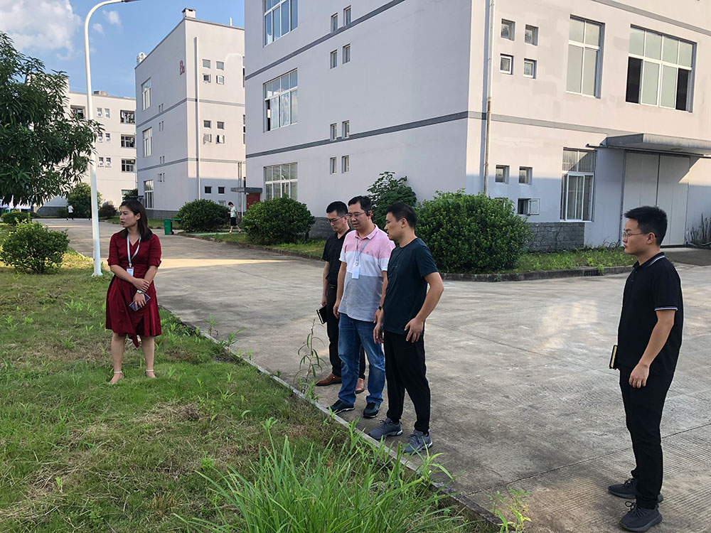 國資運(yùn)營公司走訪九龍園區(qū)企業(yè)，服務(wù)重點(diǎn)項(xiàng)目發(fā)展