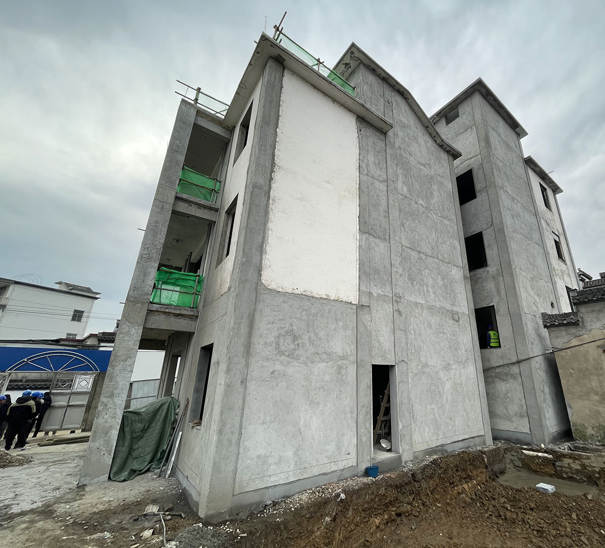 黨建引領(lǐng)進(jìn)工地，支部聯(lián)動(dòng)促發(fā)展